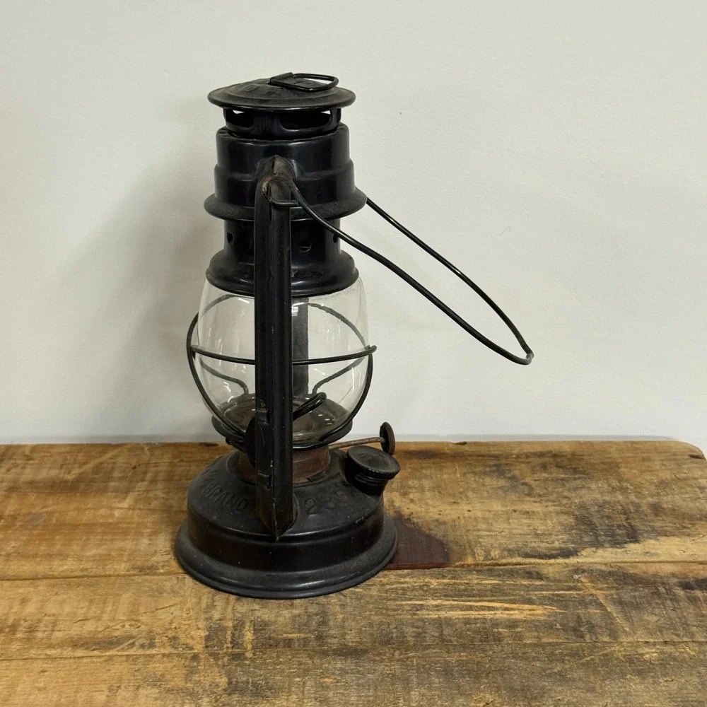 Vintage Swallow Brand 235 Kerosene Lantern Black Hurricane Lamp Rustic Decor